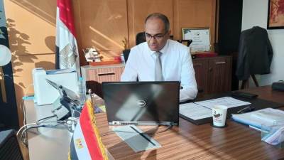 نائب وزير الإسكان يرأس اجتماعاً موسعاً لمتابعة مستجدات منظومة العمل بقطاع المرافق بمشاركة مسئولي الوزارة