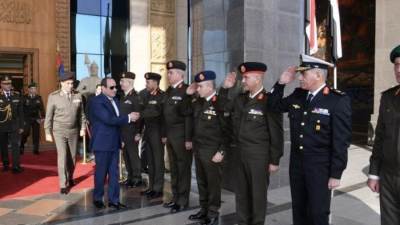 الرئيس السيسى يشهد اختبارات كشف الهيئة للطلبة المتقدمين بالكليات العسكرية