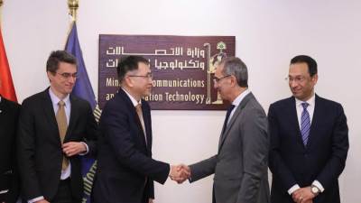 وزير الاتصالات وتكنولوجيا المعلومات يبحث مع نائب رئيس البنك الدولى التعاون