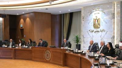 رئيس الوزراء يستعرض أبرز ملامح الخطة التنفيذية العاجلة للاستراتيجية الوطنية للسكان والتنمية 2023-2030 