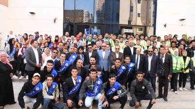 بقدرة استيعابية 216 فرد ..وزير الرياضة ومحافظ المنيا يفتتحان نزل شباب المنيا الدولي