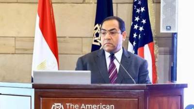 رئيس التنظيم والإدارة يستعرض التجربة المصرية في الإصلاح الإداري في مؤتمر بالجامعة الأمريكية