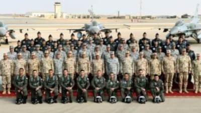 الفريق أول عبدالمجيد صقر القائد العام للقوات المسلحة وزير الدفاع والإنتاج الحربى يتفقد إحدى القواعد الجوية