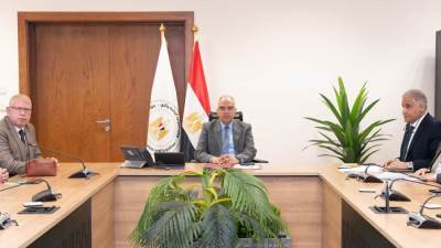 سويلم يلتقى اللواء عصام جلال لبحث موقف عدد من مشروعات التعاون المشترك