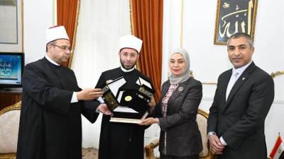 وزير الأوقاف يستقبل سفيرة مملكة البحرين بمصر 