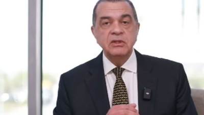 نائب وزير المالية: لا ضريبة إضافية على الهاتف المحمول