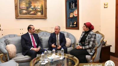 وزير الشئون النيابية والقانونية والتواصل السياسي يلتقي رئيس الهيئة الوطنية للصحافة
