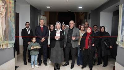 نائب وزير السياحة تفتتح الدورة الثانية لملتقى فنانى التراث السادس بمتحف الفن الإسلامي 