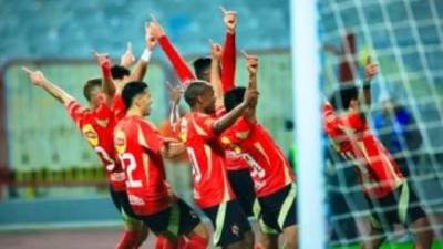 الأهلي يهزم المصري بثنائية ويتساوى مع الزمالك فى صدارة الدوري