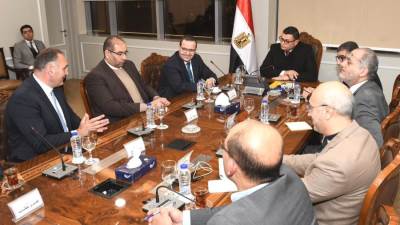 وزير الاسكان يتابع معدلات تسويق ومبيعات عدد من المشروعات