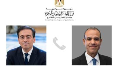 وزير الخارجية يبحث مع نظيره الإسباني تعزيز التعاون