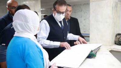وزير الصحة يتفقد مستشفى شبرامنت المركزي ويوجه بسرعة نقل مريض للرعاية المركزة