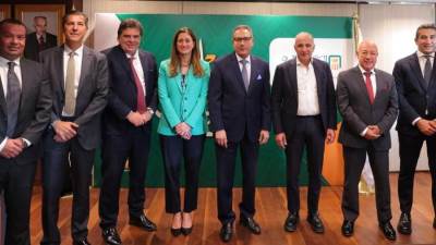 الاهلي كابيتال القابضة تستحوذ على نسبة إضافية قدرها 46.55٪ من رأس مال شركة إيزيليس من شركة السويدي كابيتال القابضة والأهلي فاروس مستشار مالي حصري ووسيط للصفقة