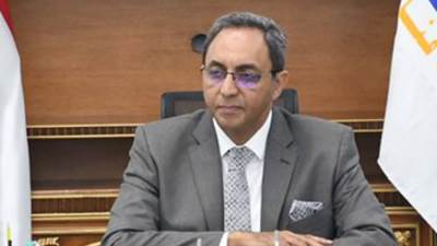 محافظ قنا يعتمد مواعيد امتحانات الفصل الدراسي الأول للشهادات العامة والنقل