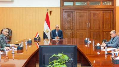 الدكتور سويلم يتابع حالة الرى بالمحافظات وموقف إيراد نهر النيل