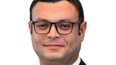 وزير الإسكان يُتابع موقف 90 ألف وحدة سكنية تم وجارٍ تنفيذها بمدينة أكتوبر الجديدة