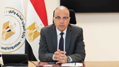 الدكتور سويلم يتابع إجراءات "إحلال وتجديد قنطرة حجز شبرامنت" لخلق محور مرورى جديد