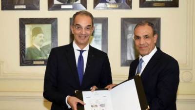 وزيرا الاتصالات والخارجية يدشنان طوابع بريدية بمناسبة مرور أكثر من قرن على الدبلوماسية المصرية
