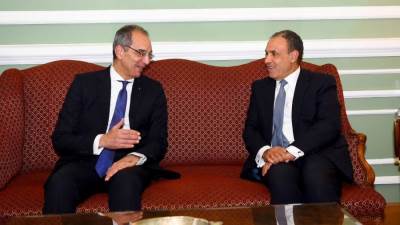 وزيرا الاتصالات والخارجية يدشنان طوابع بريدية بمناسبة مرور أكثر من قرن على الدبلوماسية المصرية