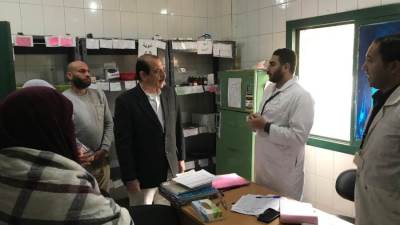 وزير الصحة يتفقد 4 وحدات لطب الأسرة بالجيزة خلال جولة ميدانية مفاجئة