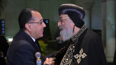 رئيس الوزراء يهنئ البابا تواضروس الثاني بمناسبة الاحتفال بعيد الميلاد المجيد