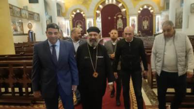 مسئولو أجهزة المدن الجديدة يزورون عدداً من الكنائس بمدنهم لتقديم التهنئة بعيد الميلاد المجيد