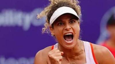 ميار شريف تتأهل إلى ربع نهائي بطولة هوبارت للتنس بمنافسات الزوجي