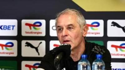 طبيب الأهلي يكشف تطورات حالة كولر الصحية قبل مباراة سموحة