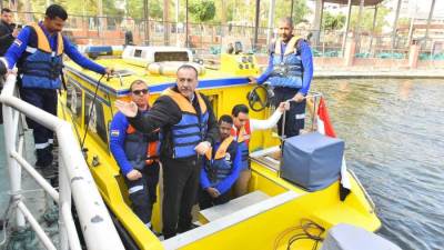 محافظ أسيوط يشهد تشغيل وتدشين أول مستشفى وإسعاف نهري في الصعيد