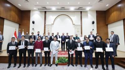 وزير الاتصالات يشهد حفل تخريج أكثر من 2000 متدرب من أكاديمية المواهب المصرية ETA