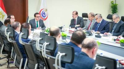 خالد عبدالغفار يؤكد ان طلبات الاطباء في قانون المسؤولية الطبية   محل اهتمام وتقدير ونعمل على تحقيق ما لا يتعارض منها مع الدستور