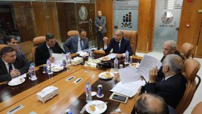 رئيس تنمية الصعيد ومحافظ المنيا يبحثان موقف تنفيذ مشروع الغابات الشجرية بالطريق الصحراوي