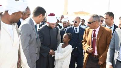 وزير الأوقاف يشهد أداء الاطفال والناشئة من أطفال حلايب لمراسم حفظهم للقران الكريم