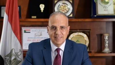 سويلم يتابع موقف مشروعات الموارد المائية والري بصعيد مصر منذ عام 2022 وحتى الآن