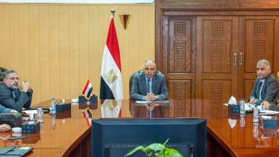 سويلم : قطاع المياه يأتي على رأس إهتمامات الدولة المصرية