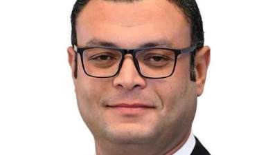 وزير الإسكان يُعلن استكمال المحور الرئيسي بمدينة سفنكس الجديدة الرابط بين عدة طرق ومحاور رئيسية