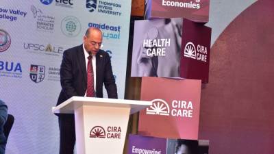 وزير العمل يشهد التدشين الرسمي لمبادرة "سيراكير"