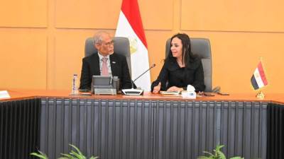 وزيرة التضامن الاجتماعي تستقبل وزير التنمية الاجتماعية والأسرية بجمهورية سنغافورة