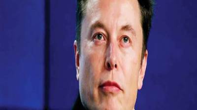 مكافآت إيلون ماسك الضخمة تدفع صندوق تقاعد أوروبي لبيع حصته في شركة تسلا