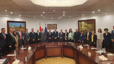 وزير الاتصالات والرئيس التنفيذي لبنك مصر يشهدان توقيع بروتوكول تعاون بين معهد تكنولوجيا المعلومات وبنك مصر