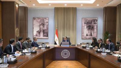 رئيس الوزراء يلتقي نائب رئيس "مجموعة جيلي أوتو القابضة" لاستعراض خطة المجموعة لتصنيع السيارات في مصر بالشراكة مع "أوتو موبيلتي"