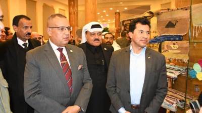 وزير الرياضة ومحافظ جنوب سيناء يفتتحان الخيمة البدوية بالمدينة الشبابية والرياضية بشرم الشيخ