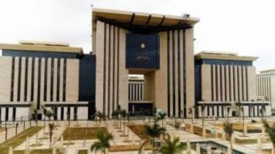 مصر تشدد على أهمية البدء بتنفيذ اتفاق وقف إطلاق النار فى غزة