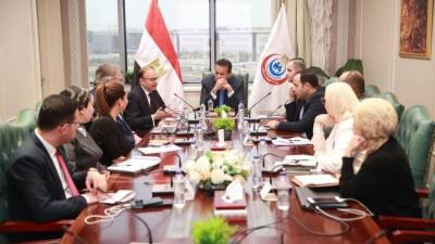 وزير الصحة يبحث مع وفد المملكة المتحدة للمستشفيات الدولية سبل التعاون والفرص الاستثمارية في القطاع الصحي