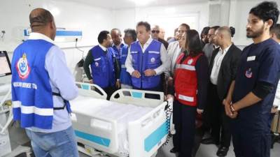 وزير الصحة يتفقد مستشفى الشيخ زويد المركزي بمحافظة شمال سيناء