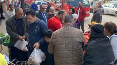 افتتاح سوق اليوم الواحد بالدقهلية لتوفير السلع الغذائية بأسعار مخفضة