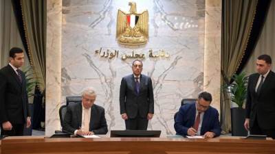 رئيس الوزراء يشهد توقيع مذكرتي تفاهم بين بنك المعرفة المصري وكلاً من اتحاد الجامعات العربية ومجالس البحث العلمي العربية