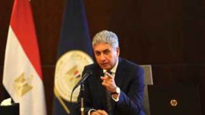 وزير السياحة يكشف عن خطة تحويل مباني الحكومة بمنطقة وسط البلد لغرف فندقية