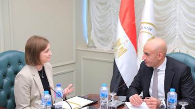 وزير التعليم يبحث مع ممثلي هيئة "بيرسون" تعزيز سبل الاستفادة من خبرات الهيئة في تقييم الطلاب