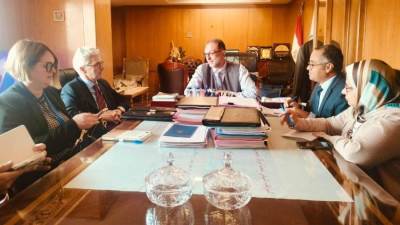 رئيس هيئة الغذاء يستعرض مع ممثلي وفد المفوضية الأوروبية بالقاهرة سبل التعاون المشترك